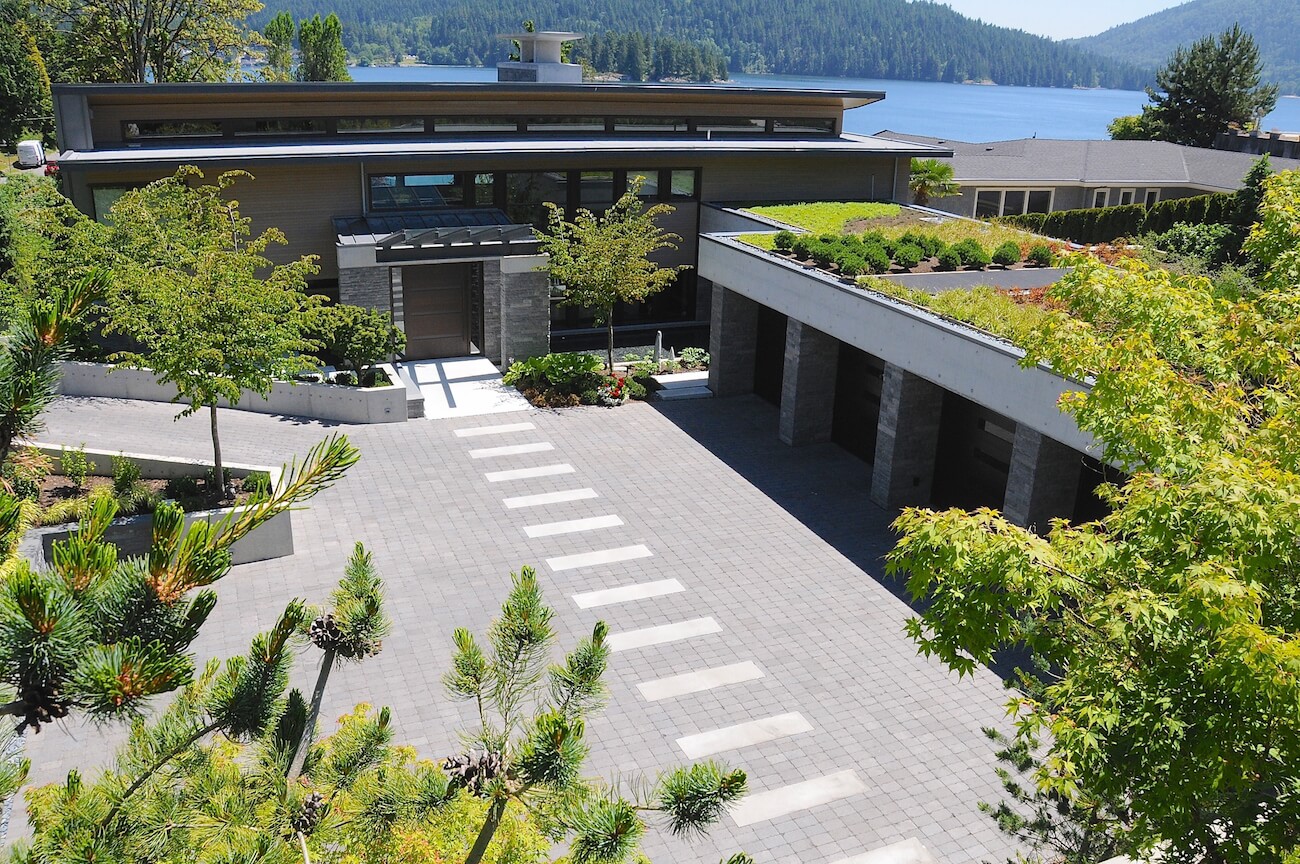 Cove's Edge - Fossil Landscape Construction Vancouver