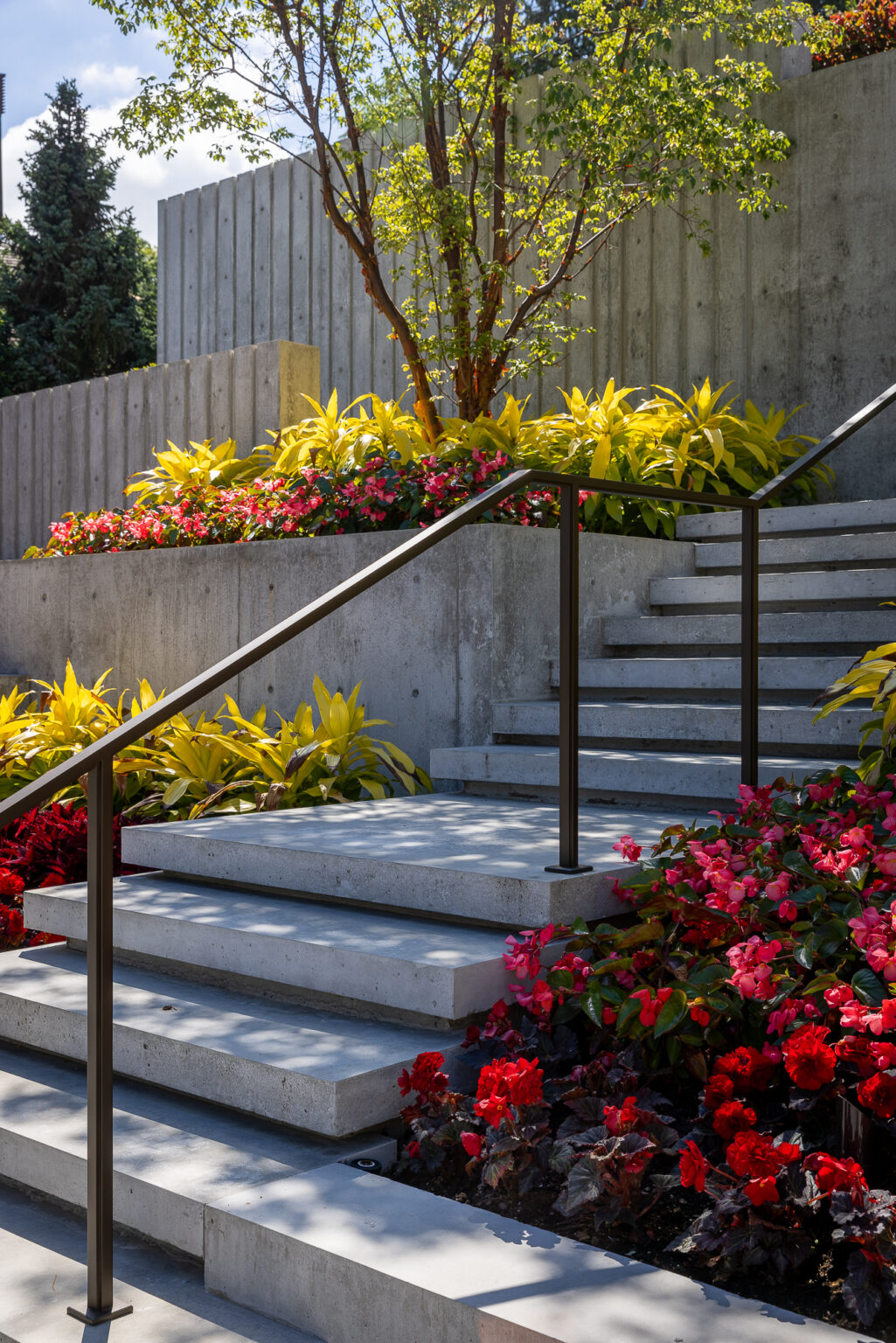 High end landscape construction by Fossil Landscape Construction in Vancouver BC featuring refined outdoor spaces, detailed craftsmanship and timeless design.