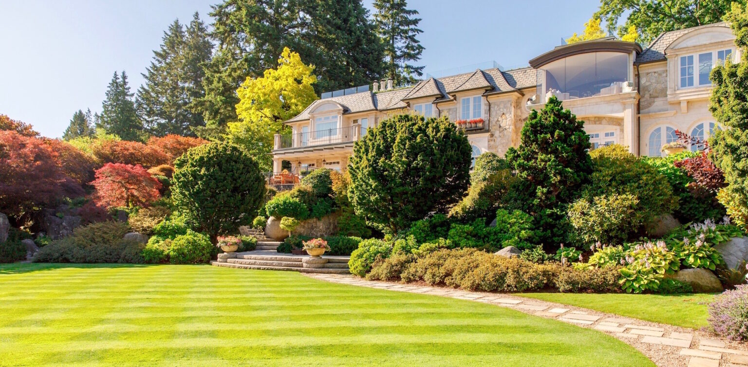 High end landscape construction by Fossil Landscape Construction in Vancouver BC featuring refined outdoor spaces, detailed craftsmanship and timeless design.