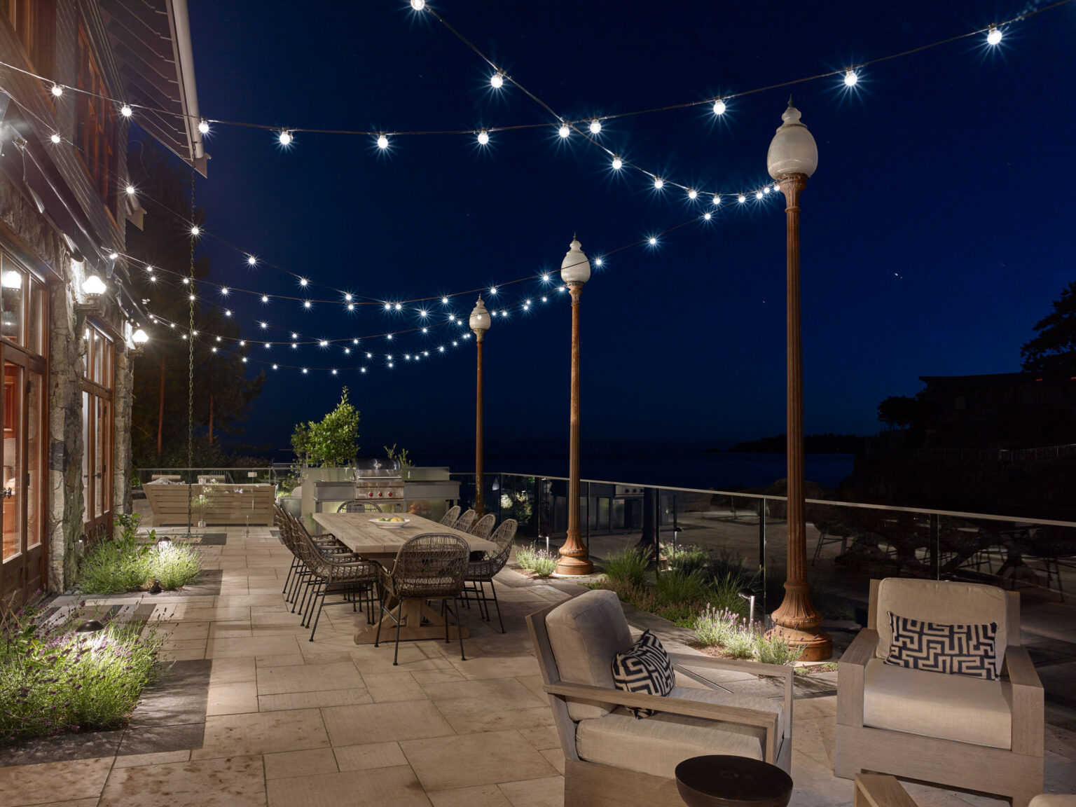 High end landscape construction by Fossil Landscape Construction in Vancouver BC featuring refined outdoor spaces, detailed craftsmanship and timeless design.