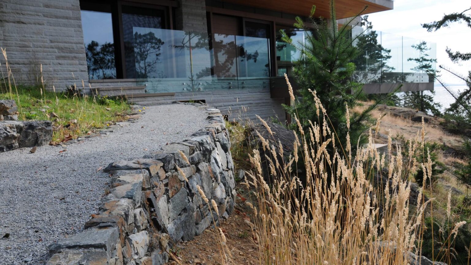 High end landscape construction by Fossil Landscape Construction in Vancouver BC featuring refined outdoor spaces, detailed craftsmanship and timeless design.