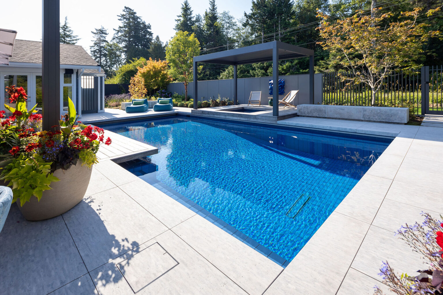 High end landscape construction by Fossil Landscape Construction in Vancouver BC featuring refined outdoor spaces, detailed craftsmanship and timeless design.