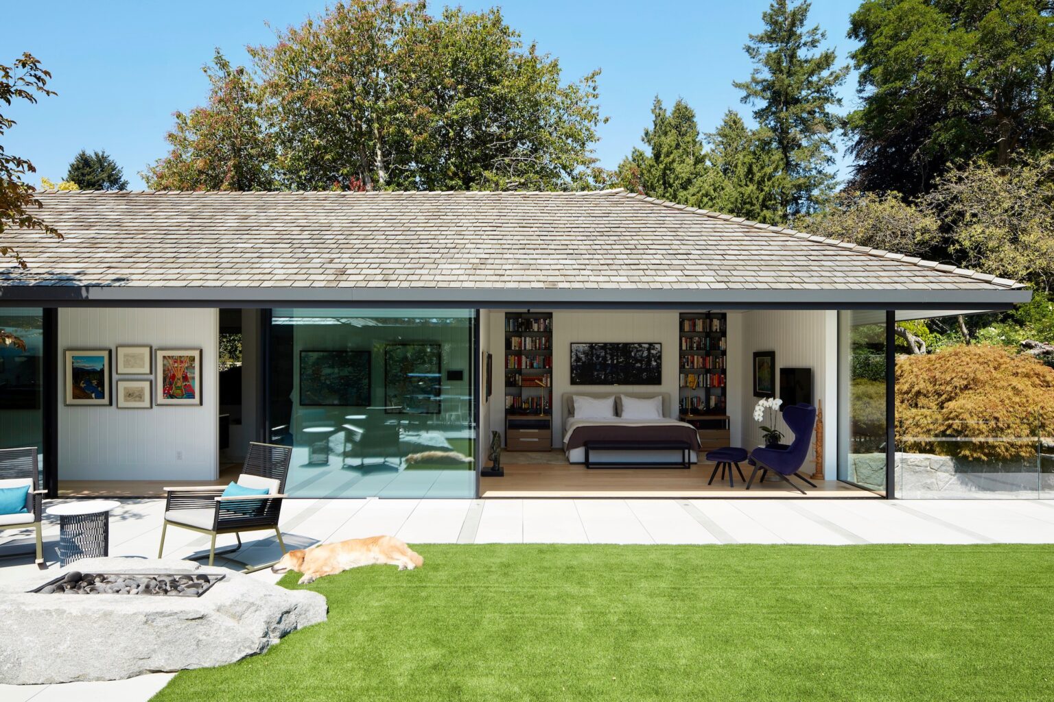 High end landscape construction by Fossil Landscape Construction in Vancouver BC featuring refined outdoor spaces, detailed craftsmanship and timeless design.