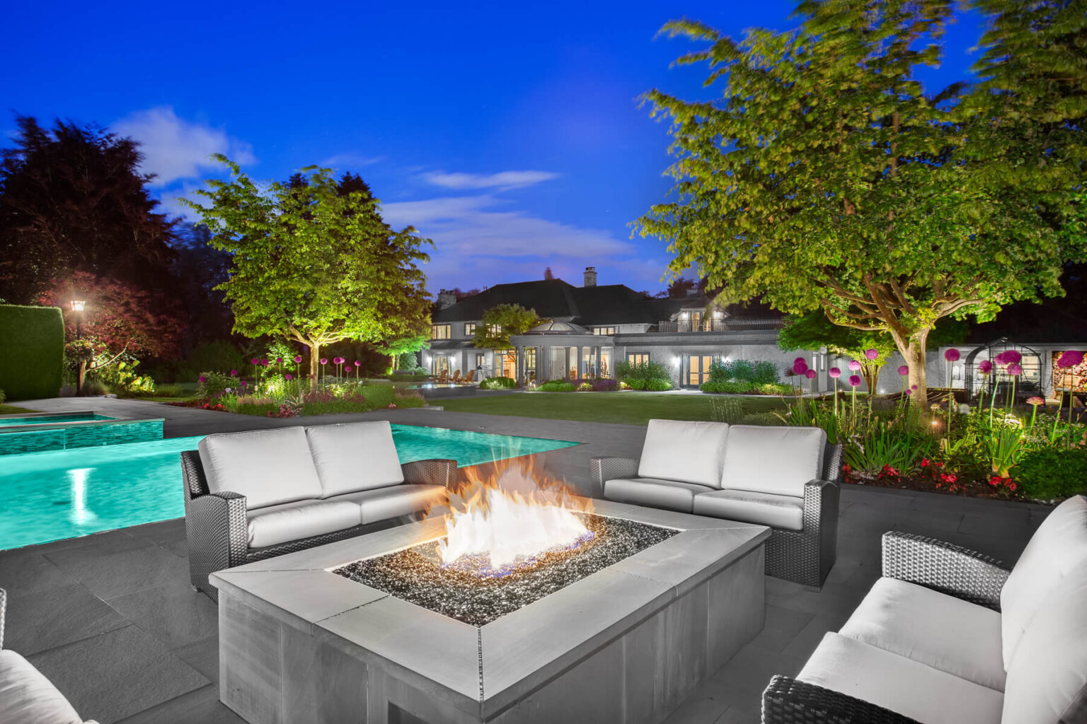 High end landscape construction by Fossil Landscape Construction in Vancouver BC featuring refined outdoor spaces, detailed craftsmanship and timeless design.